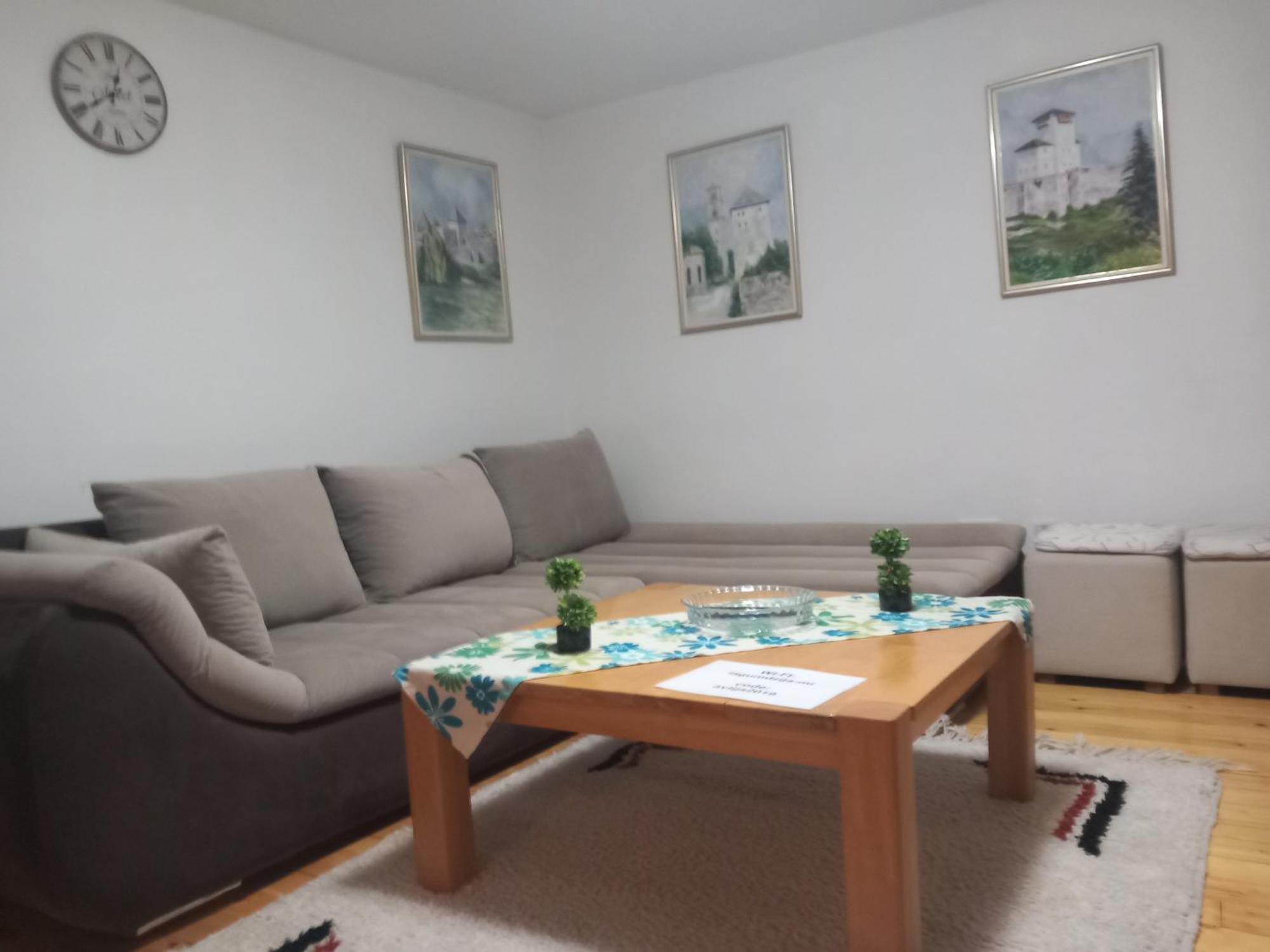 Apartments Hrvatin No 5 Sarajevo Bilik gambar